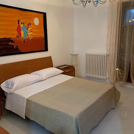 Domenica Rooms Lecce Exterior foto