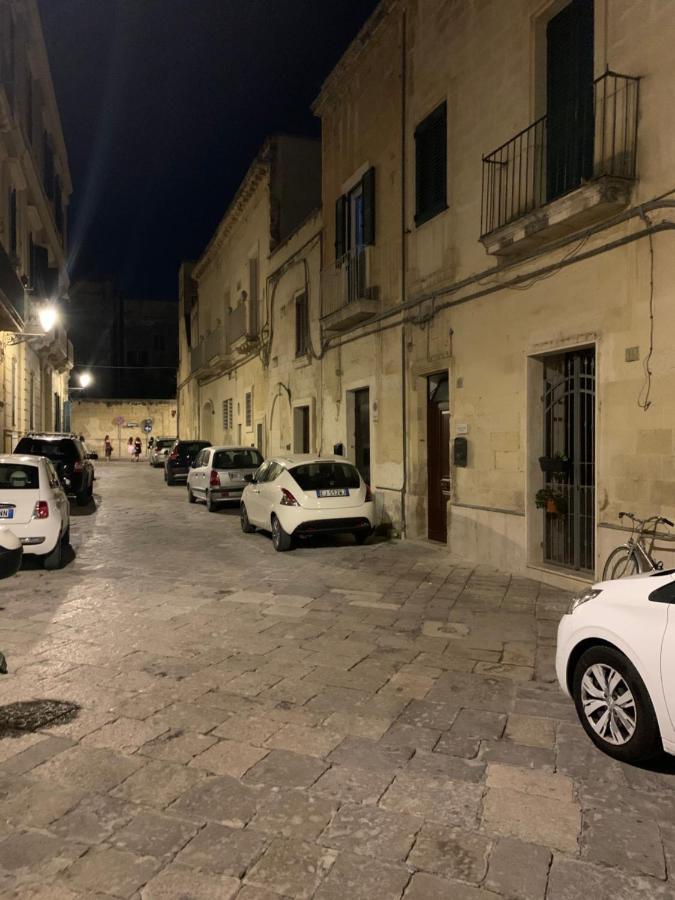 Domenica Rooms Lecce Exterior foto
