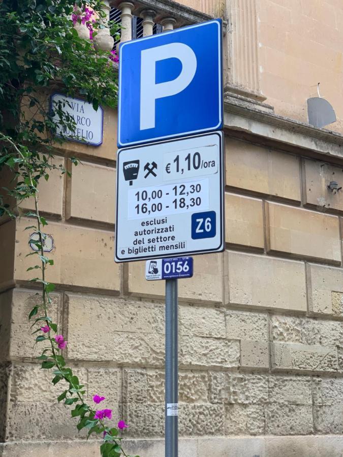Domenica Rooms Lecce Exterior foto